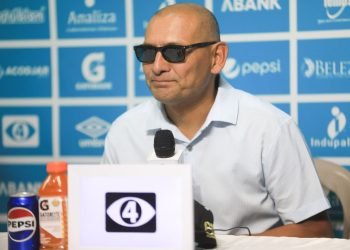 Zarco Rodríguez: «Ojalá el presidente del Indes nos hiciera el favor de prestarnos el Mágico González»