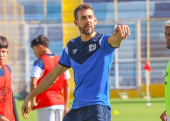 David Dóniga: «Haremos que el Mágico y la afición vivan una gran noche»