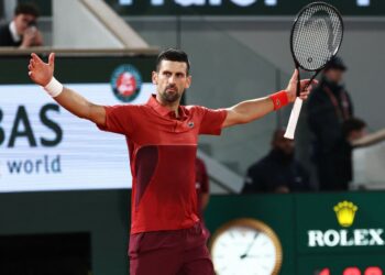 Djokovic remonta contra Musetti tras cinco sets y clasifica a octavos de Roland Garros