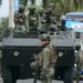 Presidente de Ecuador destaca impacto de militarización en violenta ciudad costera