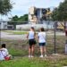 Demuelen en EE. UU. escuela donde ocurrió masacre