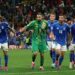 Italia sobrevive a la marea de Albania y vence 2-1