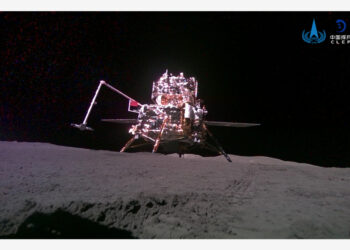 Sonda china Chang’e-6 trae a la Tierra primeras muestras de cara oculta de la Luna
