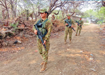 La Fuerza Armada ha sido clave para mantener seguras las zonas que antes eran conflictivas por las maras. Foto Diario El Salvador.