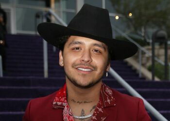 Christian Nodal agradece el «orgullo de ser padre» tras polémica por su nueva relación con Ángela Aguilar