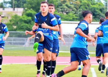 Leonardo Menjívar, Javier Fermán y Styven Vásquez se integraron a la selección