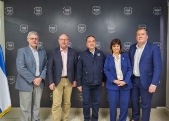 Ministra de Seguridad de Argentina, Patricia Bullrich, sostuvo reunión con fiscal general de El Salvador