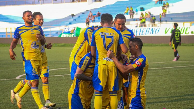 Los fogoneros se estarían inscribiendo para jugar el Apertura 2024