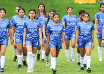 Más de 760 niños y jóvenes participan en la Copa Liga Atlética Policial