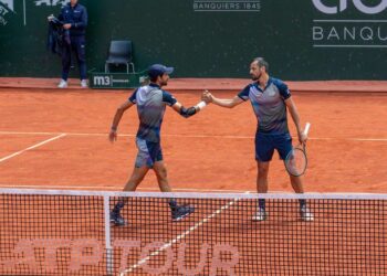 Marcelo Arévalo y Mate Pavic derrotan a los hermanos Tsitsipas y avanzan a semifinales del Roland Garros