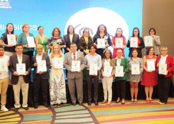 Empresas turísticas salvadoreñas reciben sello de calidad y sostenibilidad