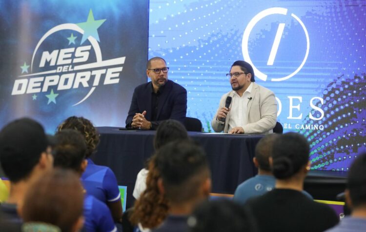 Los presidentes de Indes, Yamil Bukele y de la Lotería Nacional, anunciaron las actividades del Mes del Deporte. Fotos/ Jarvyn Muñoz