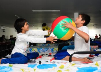 Habilitan megas albergues en Jiquilisco y Tecoluca
