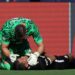 Fotos: Árbitro guatemalteco se desmaya durante el partido Perú-Canadá