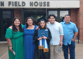 Migueleña obtiene título en una universidad de Ohio, Estados Unidos
