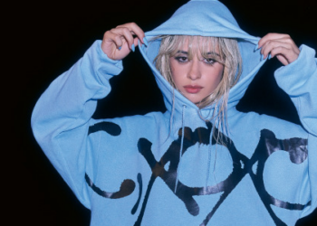 Camila Cabello regresa más atrevida con su nuevo álbum «C,XOXO»