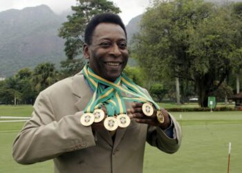 Christie’s subasta la medalla ganada por Pelé en el Mundial de 1962