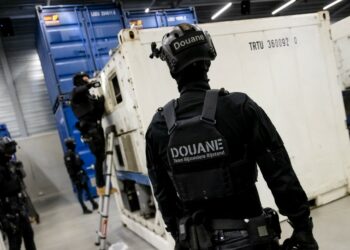 Incautación récord de 3 toneladas de metanfetamina en Países Bajos