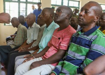 Juzgado por terrorismo el líder de la secta en Kenia que incitó a ayunar a sus adeptos