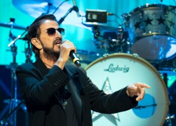 Ringo Starr invita al mundo a unirse a «Peace & Love» en su cumpleaños 84