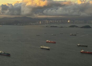 Canal de Panamá proyecta construir un embalse para asegurar el agua