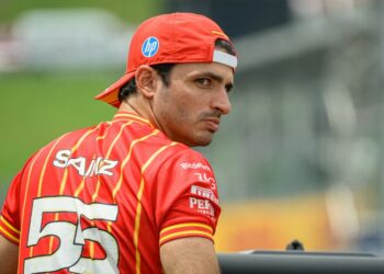 Carlos Sainz Jr ficha por la escudería Williams hasta 2026