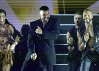 ¿En qué consiste el show sinfónico que trae Ricky Martin a El Salvador?