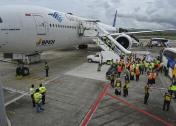 Aeropuerto de Hawai evacuado tras descubrir granadas en equipaje