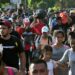 Medio millar de mexicanos se refugian en Guatemala por violencia del narco en Chiapas