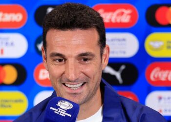 Scaloni llama a los aficionados a vivir en paz la final de la Copa América