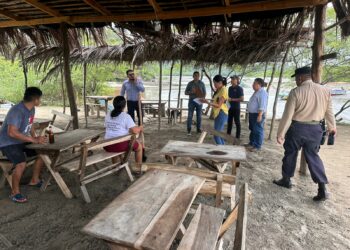 Denunciarán a exalcalde de Intipucá por construcciones ilegales en playa El Esterón