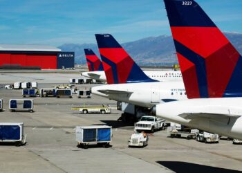 Delta Airlines perdió $500 millones de pérdidas con apagón informático global