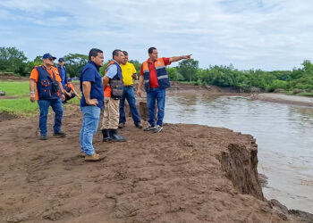 Comisión de Protección Civil inspecciona daños de bordas en cantón El Tecomatal, San Miguel