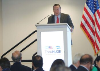 «El Salvador es un lugar conveniente para que empresas estadounidenses hagan negocios»: William Duncan, embajador de EE. UU.