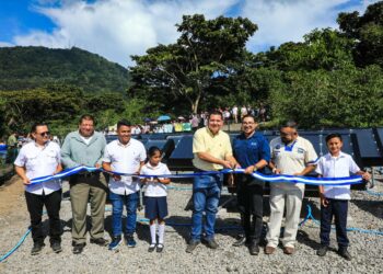 La ASA inaugura sistema de hidropáneles en Nejapa