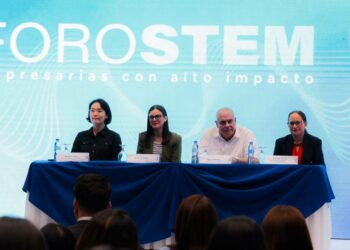 Gobierno de El Salvador fomenta la tecnología en la empresarialidad femenina