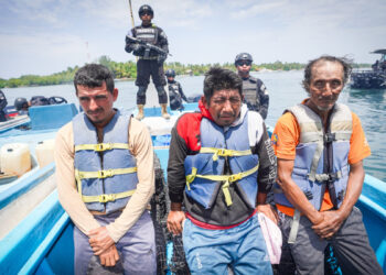 Ecuatorianos detenidos con más de $19 millones de cocaína son acusados en juzgado