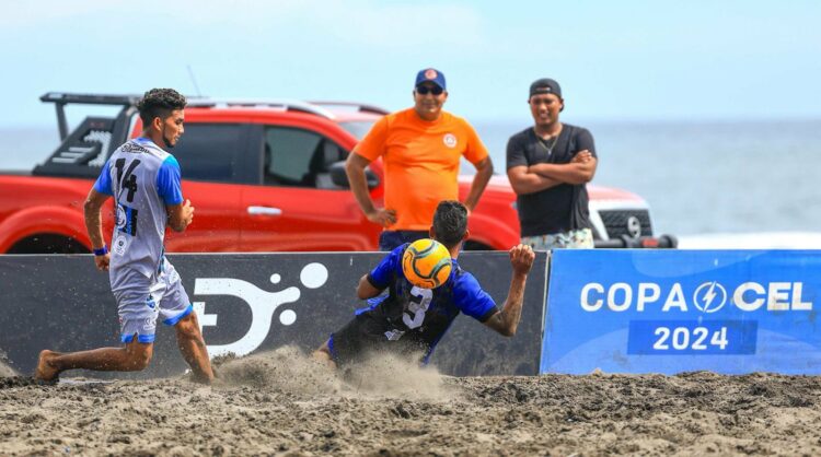 Se viene para este fin de semana la quinta fecha de la Liga de Fútbol Playa. Foto: Indes.