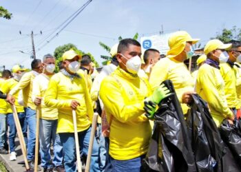 Gobierno salvadoreño proyecta ahorrar $56 millones por año con trabajo de reos