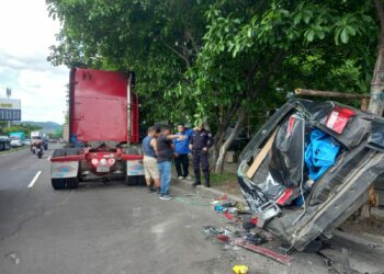 Imprudencia vial causa accidente de tránsito en carretera de Oro