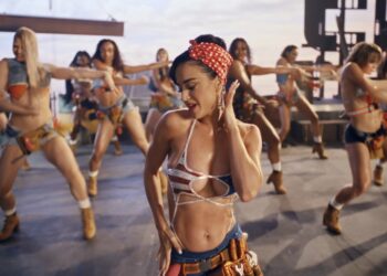 VIDEO: Katy Perry vuelve con fuerza para crear un «Woman’s World»