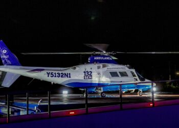 Autoridades trasladan en helicóptero ambulancia a paciente desde San Miguel hacia un hospital en San Salvador