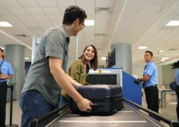 Aeropuerto Internacional de El Salvador superó los 3 millones de pasajeros