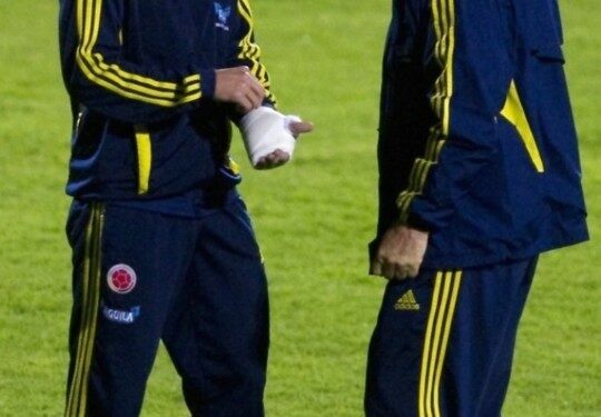 En Argentinan destacan la influencia de Eduardo Lara en el colombiano James Rodríguez