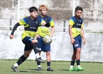 La Selección Sub 20 viajó a México para el Premundial de Concacaf