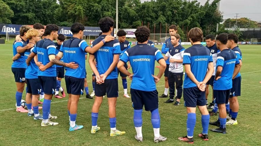 Juan Cortés ve positivos los partidos contra Costa Rica