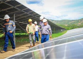 Inversiones Energéticas comparte experiencia fotovoltaica con Costa Rica