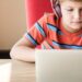 China lanza una campaña contra los contenidos «dañinos» para niños en Internet