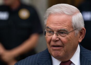 Senador demócrata Bob Menéndez declarado culpable de corrupción en EE. UU.