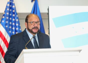 Miguel Kattan: «El Salvador le apuesta al desarrollo económico mediante la tecnología»